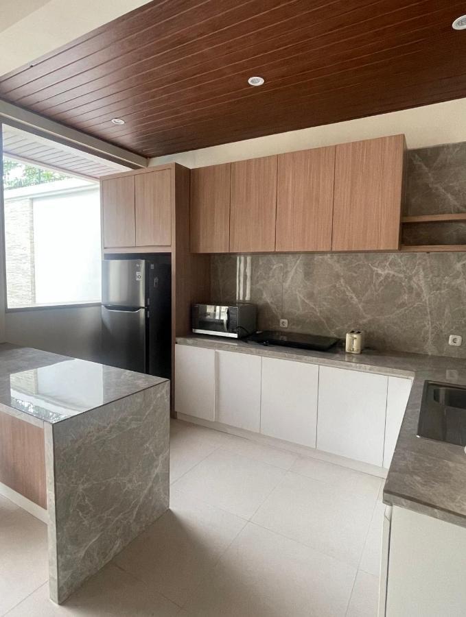 Blue Breeze Villa Lajor Luaran gambar