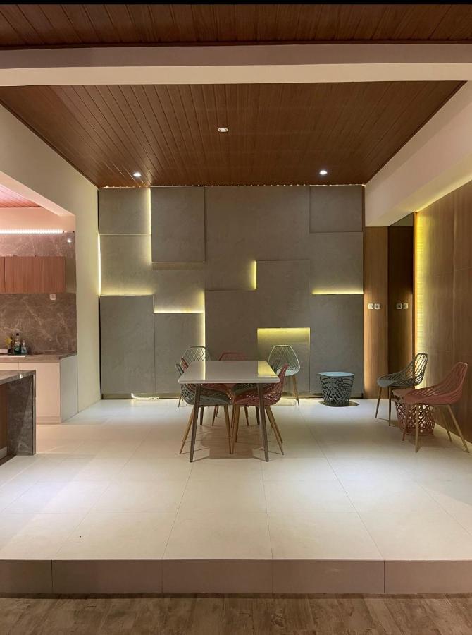 Blue Breeze Villa Lajor Luaran gambar